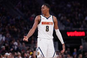 沃特森：休赛期练了很多举重&amp;让自己更强壮 还有无数个跳投